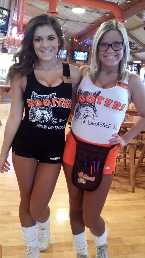 Hot amateur selection by 'the girls of hooters'