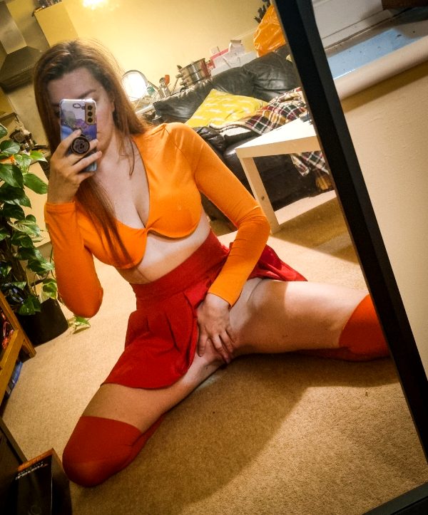 jinkies-i-cant-find-anybody-to-fuck-me-f09f91bb_001