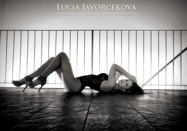 julia-jevorcekova-slovak-models-sexy-big-boobs-34-images_026